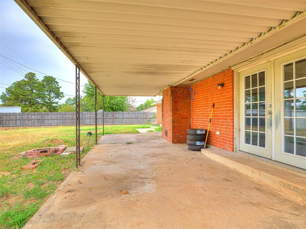 Photo 14 — 907 Oak Park Drive, Choctaw, OK 73020