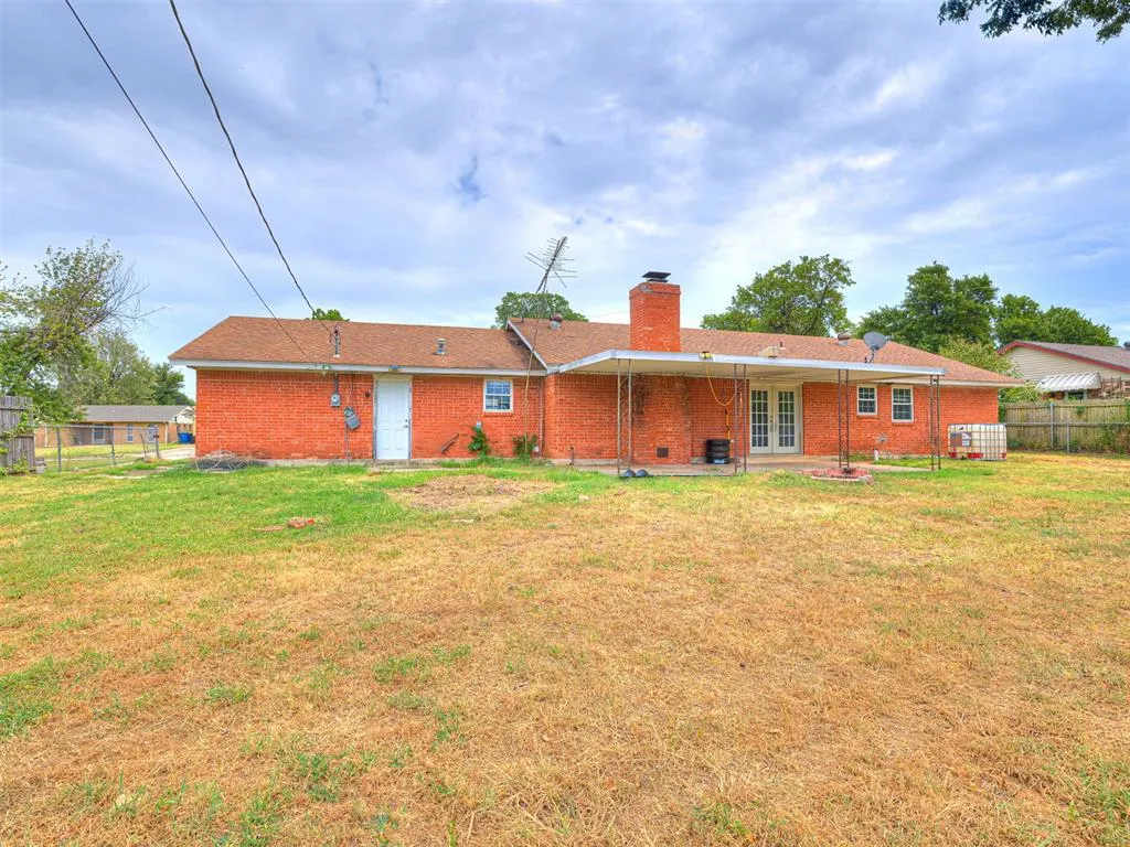 Photo 16 — 907 Oak Park Drive, Choctaw, OK 73020