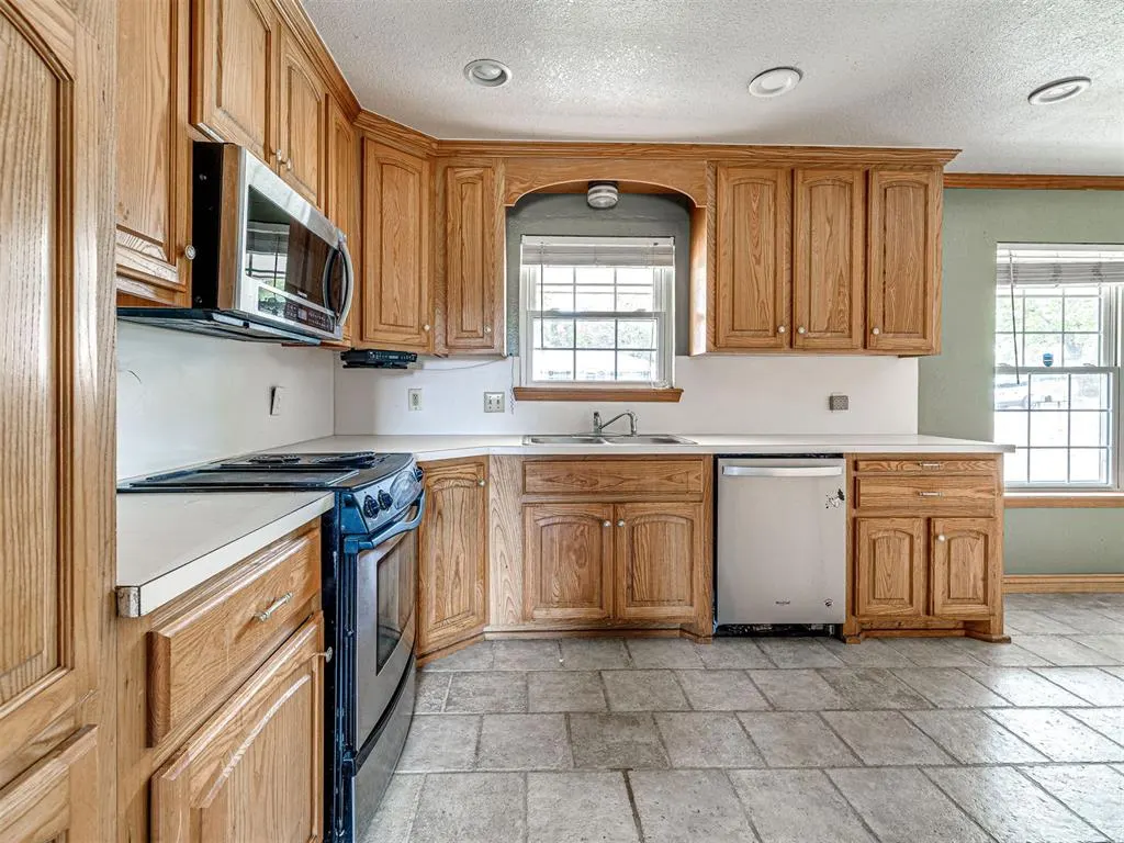 Photo 27 — 907 Oak Park Drive, Choctaw, OK 73020
