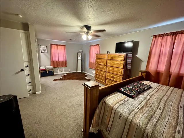 Photo 6 — 901 E Kee Street, Weatherford, OK 73096