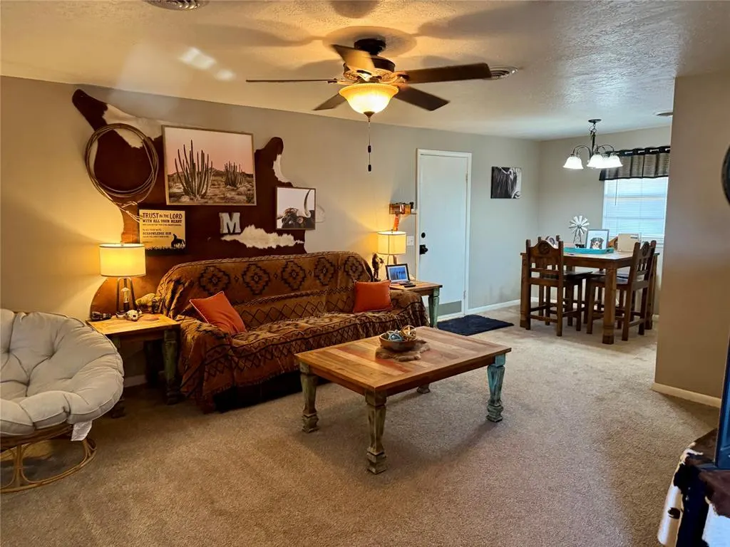Photo 17 — 901 E Kee Street, Weatherford, OK 73096