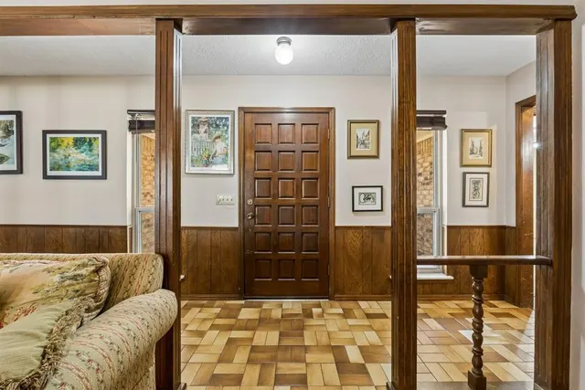 Photo 6 — 404 Willow Branch Road, Norman, OK 73072