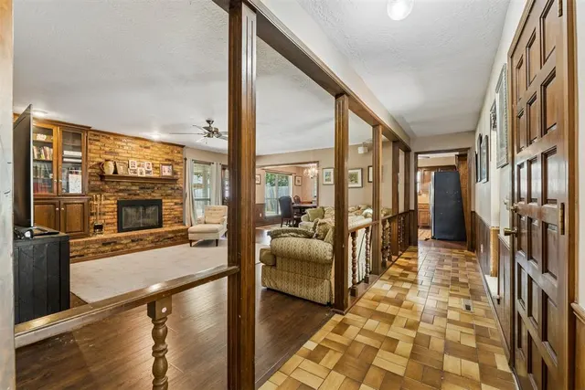 Photo 8 — 404 Willow Branch Road, Norman, OK 73072