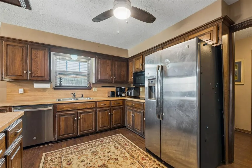 Photo 15 — 404 Willow Branch Road, Norman, OK 73072