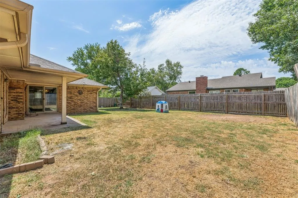 Photo 38 — 404 Willow Branch Road, Norman, OK 73072