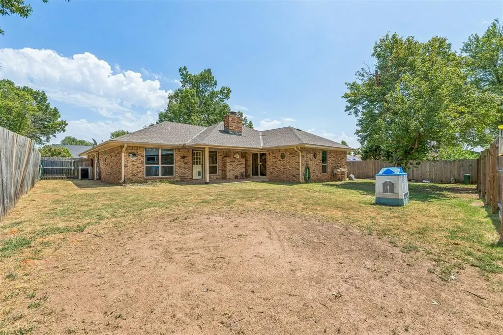 Photo 39 — 404 Willow Branch Road, Norman, OK 73072