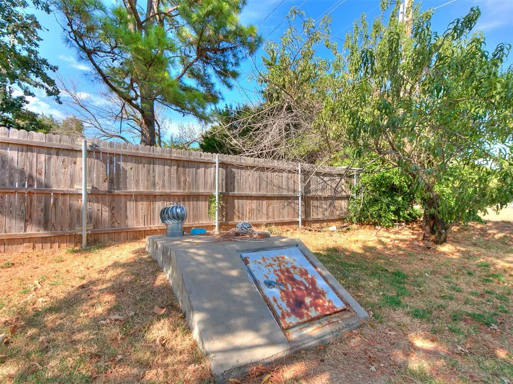 Photo 34 — 392 Echo Lane, Harrah, OK 73045
