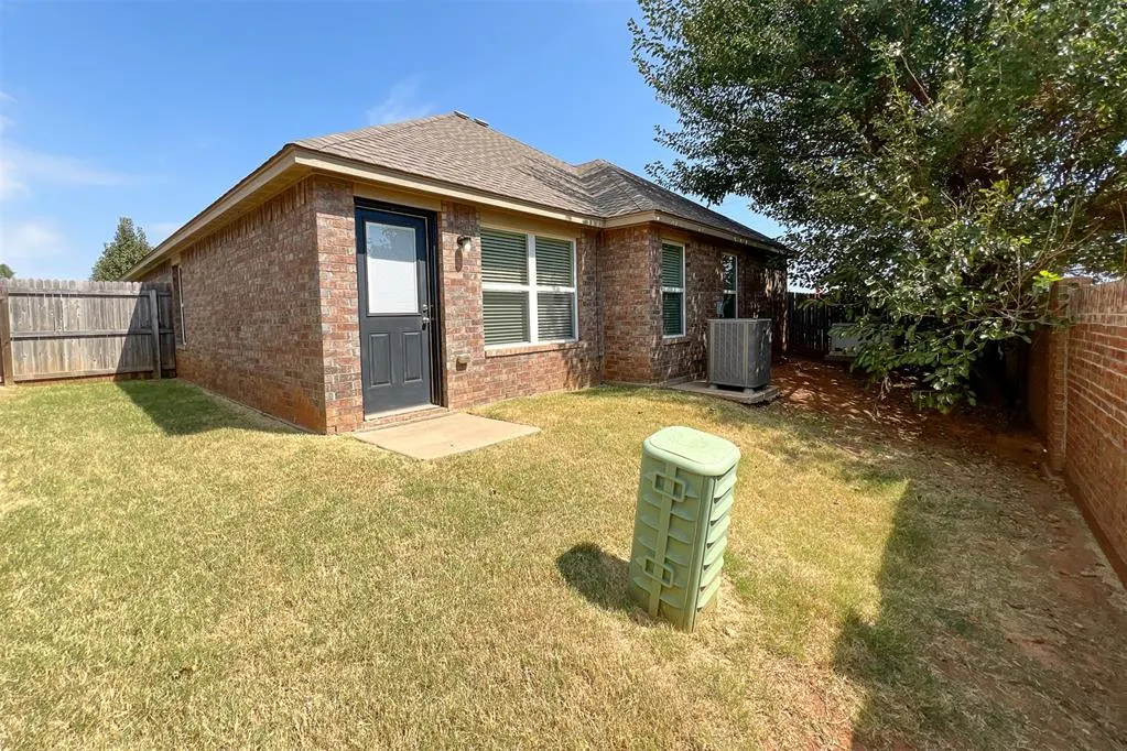 Photo 30 — 412 Nathan Way, Yukon, OK 73099