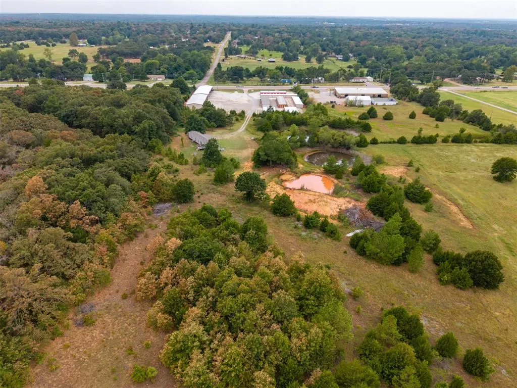 Photo 39 — 17509 Highway 102, Shawnee, OK 74801