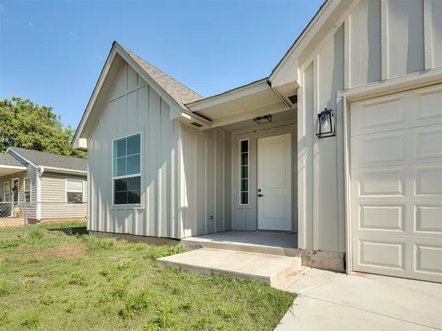 Photo 5 — 722 E Grant Avenue, Guthrie, OK 73044