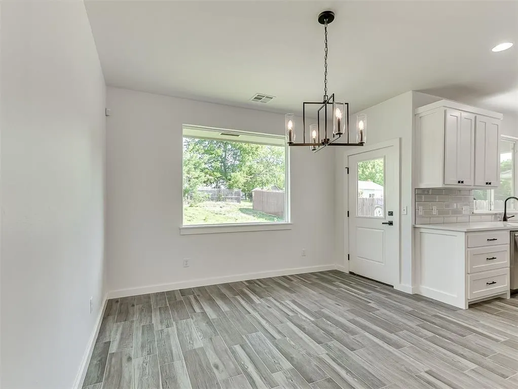 Photo 24 — 722 E Grant Avenue, Guthrie, OK 73044