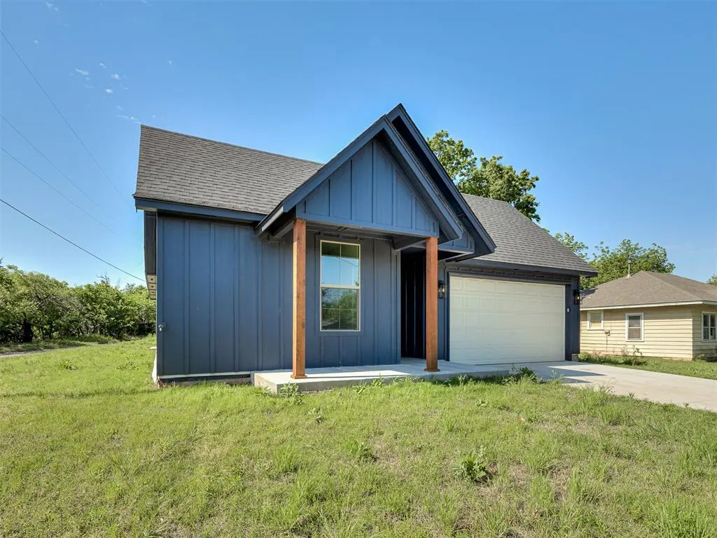 Photo 2 — 1925 E Springer Avenue, Guthrie, OK 73044