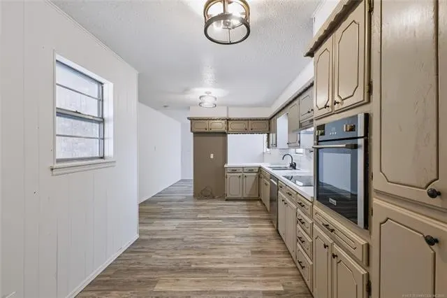 Photo 19 — 130 W Gist Avenue, Roff, OK 74820
