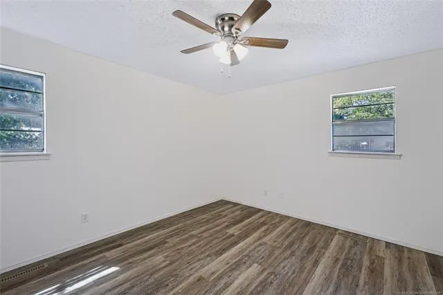 Photo 33 — 130 W Gist Avenue, Roff, OK 74820