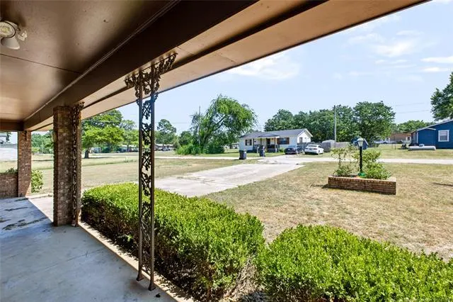 Photo 39 — 130 W Gist Avenue, Roff, OK 74820