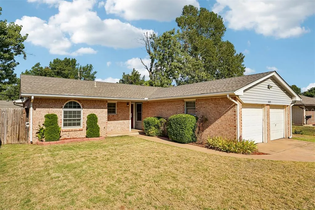 Front exterior — 2629 N Markwell Avenue, Bethany, OK 73008