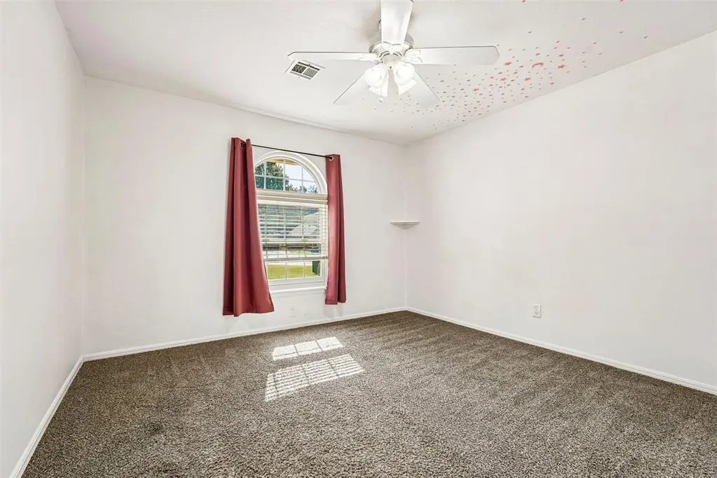 Photo 12 — 2629 N Markwell Avenue, Bethany, OK 73008