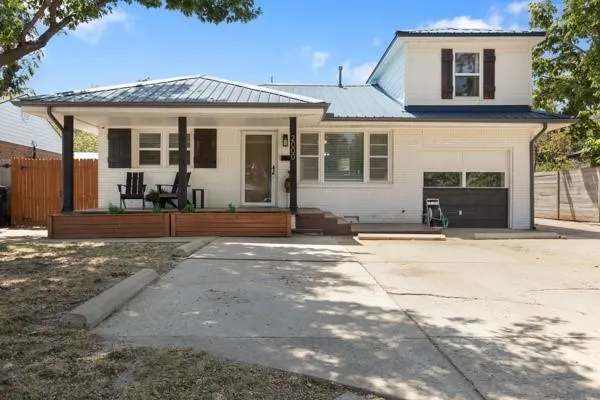 Front exterior — 2000 Sheffield Road, Oklahoma City, OK 73120
