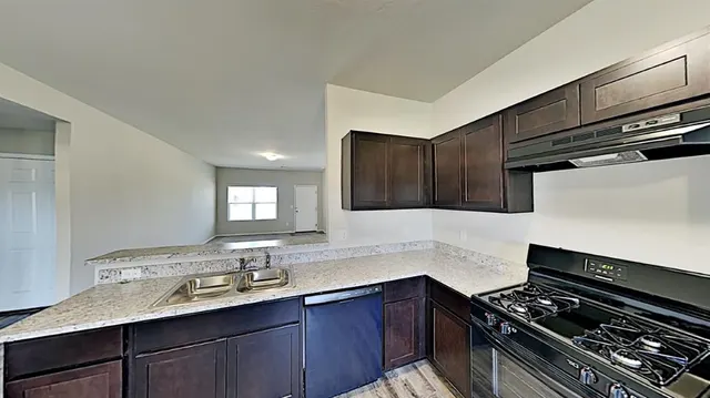 Photo 7 — 309 Blue Drive, Newcastle, OK 73065