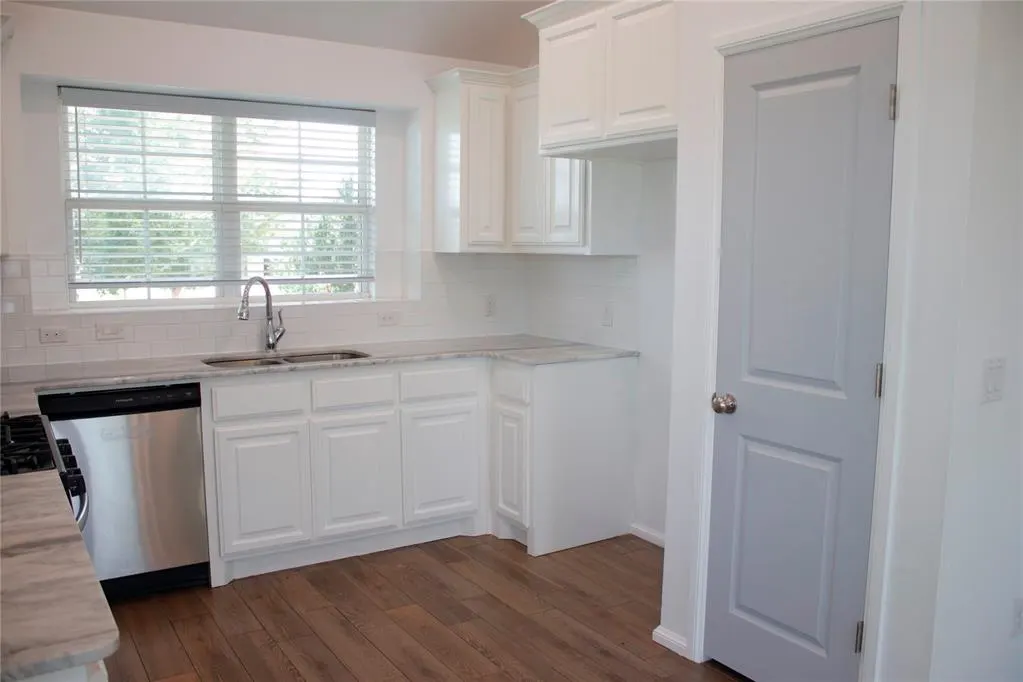 Photo 5 — 10601 NW 20th Street, Yukon, OK 73099