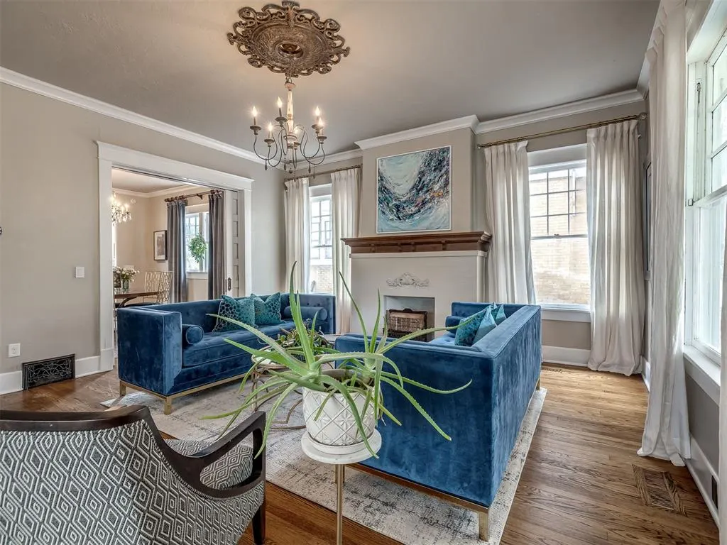 Photo 8 — 814 NW 17th Street, Oklahoma City, OK 73106