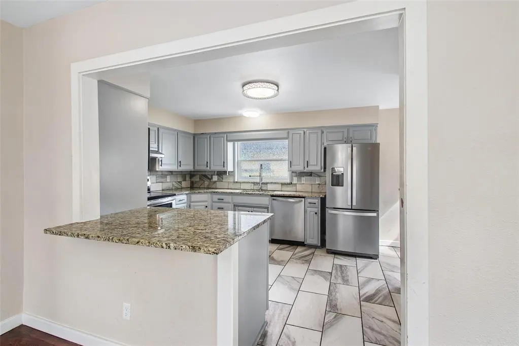 Photo 10 — 537 S Miles Avenue, El Reno, OK 73036