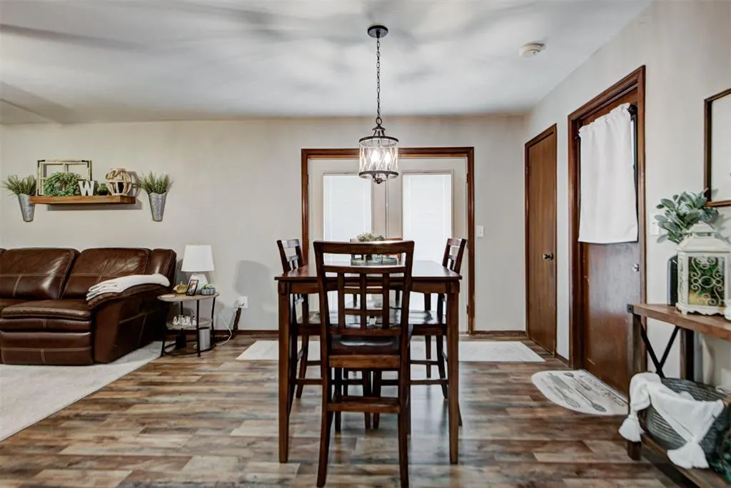 Photo 17 — 201 Holbrook Drive, El Reno, OK 73036