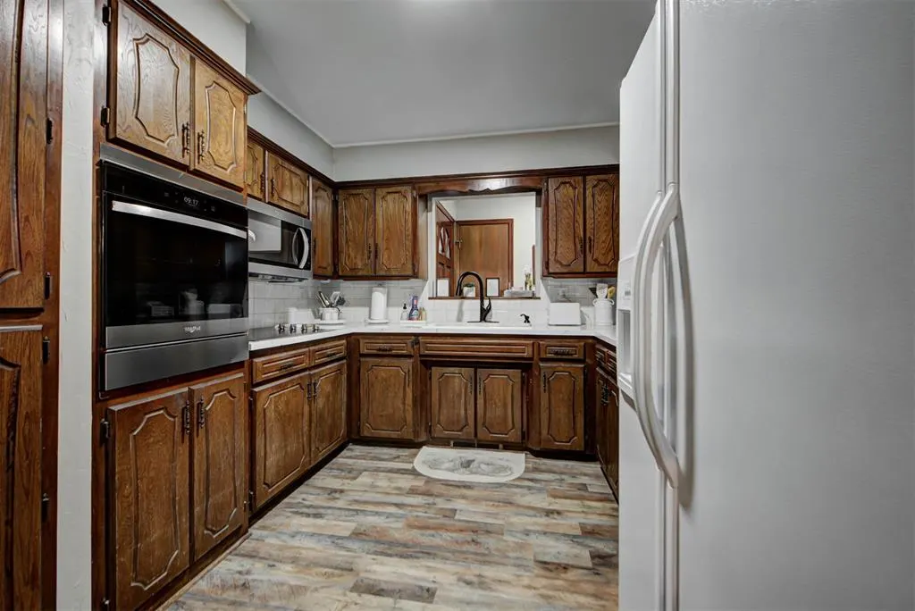 Photo 21 — 201 Holbrook Drive, El Reno, OK 73036
