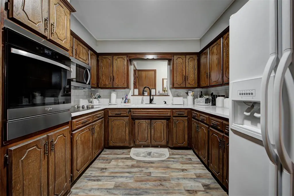 Photo 22 — 201 Holbrook Drive, El Reno, OK 73036