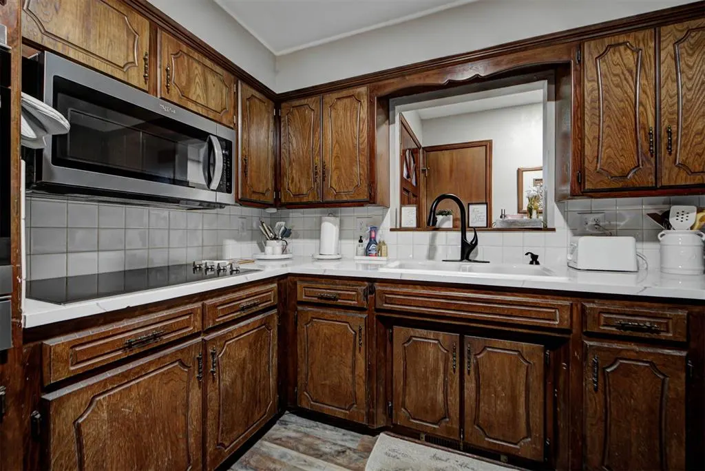 Photo 23 — 201 Holbrook Drive, El Reno, OK 73036