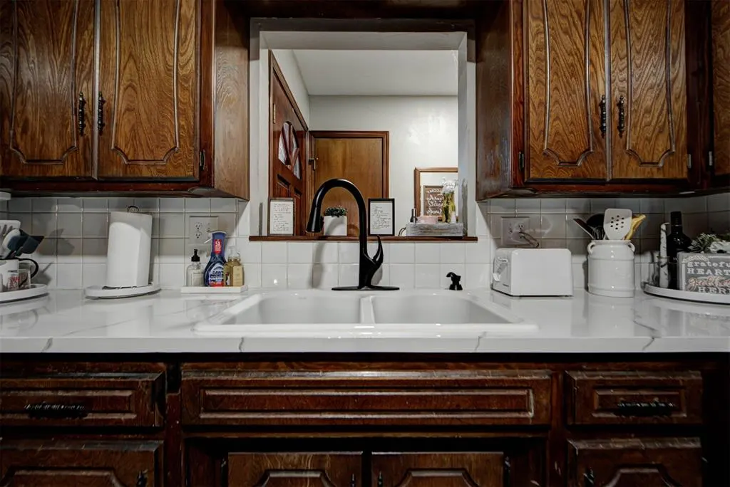Photo 24 — 201 Holbrook Drive, El Reno, OK 73036