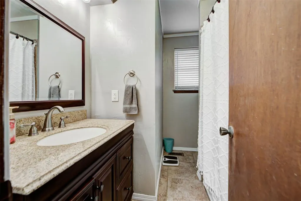 Photo 39 — 201 Holbrook Drive, El Reno, OK 73036