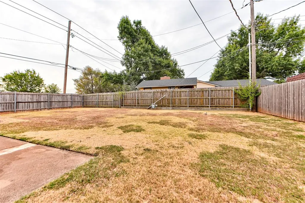 Photo 42 — 201 Holbrook Drive, El Reno, OK 73036