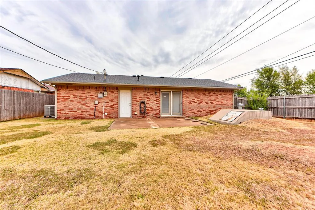 Photo 43 — 201 Holbrook Drive, El Reno, OK 73036