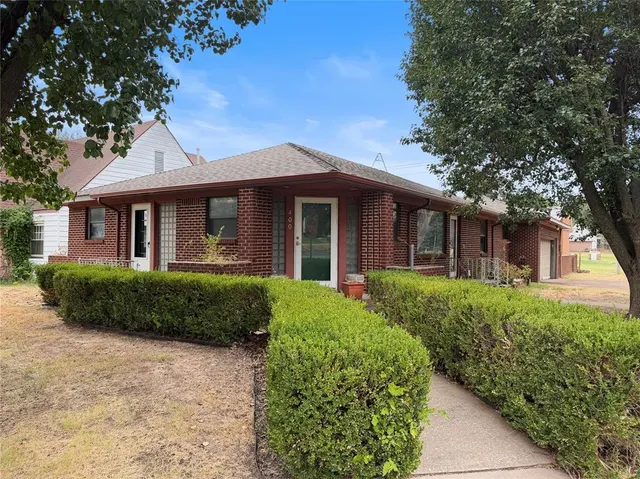 Photo 2 — 400 E Wade Street, El Reno, OK 73036