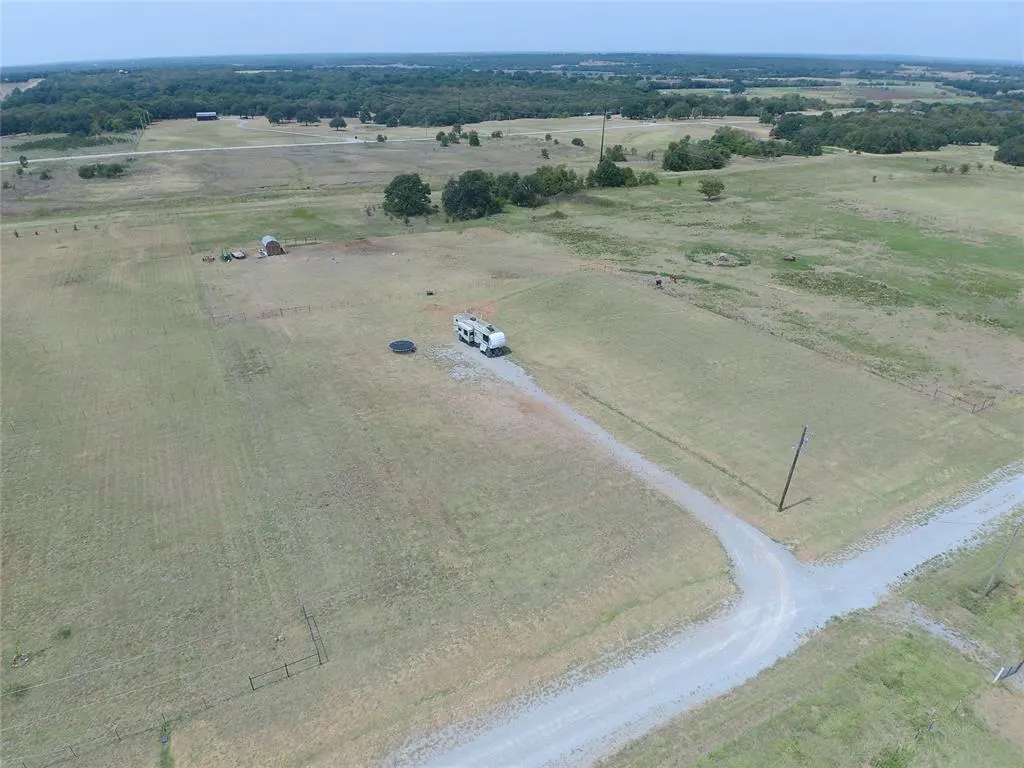 Photo 4 — 143 Prosper Drive, Hennepin, OK 73444