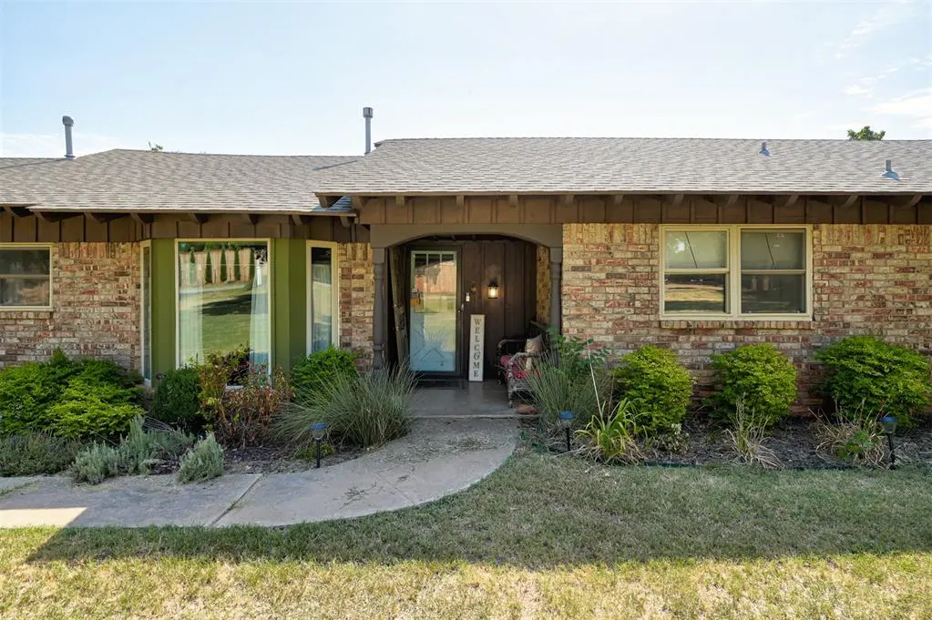 Photo 3 — 12200 Bell Oak Road, Edmond, OK 73013