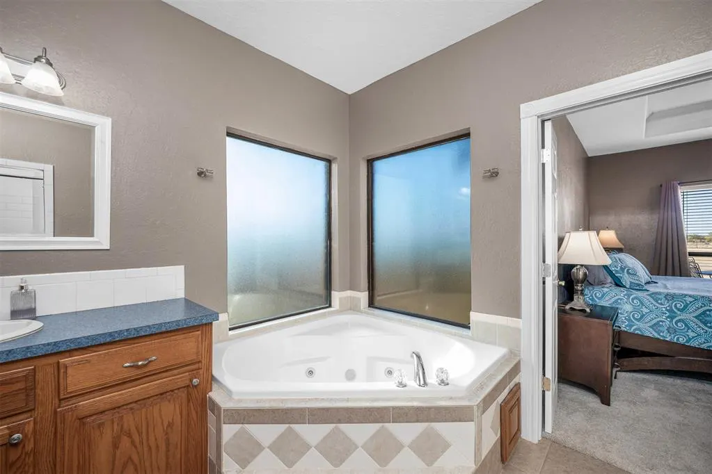 Photo 36 — 203 Soleil Drive, Walters, OK 73527