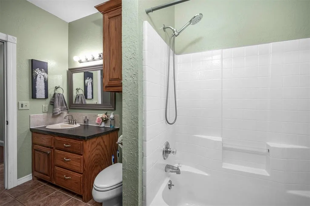 Photo 42 — 203 Soleil Drive, Walters, OK 73527