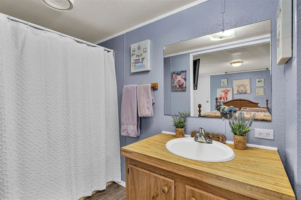 Photo 14 — 974 Bailey Lane, Norman, OK 73026