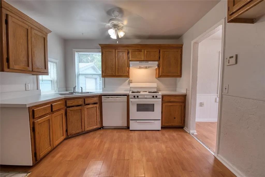 Photo 4 — 414 Reed Place, Oklahoma City, OK 73110