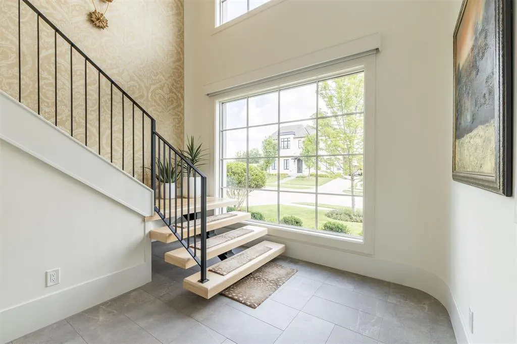 Photo 4 — 1112 Cumberland Court, Nichols Hills, OK 73116