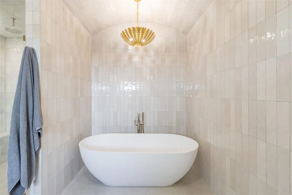 Photo 25 — 1112 Cumberland Court, Nichols Hills, OK 73116