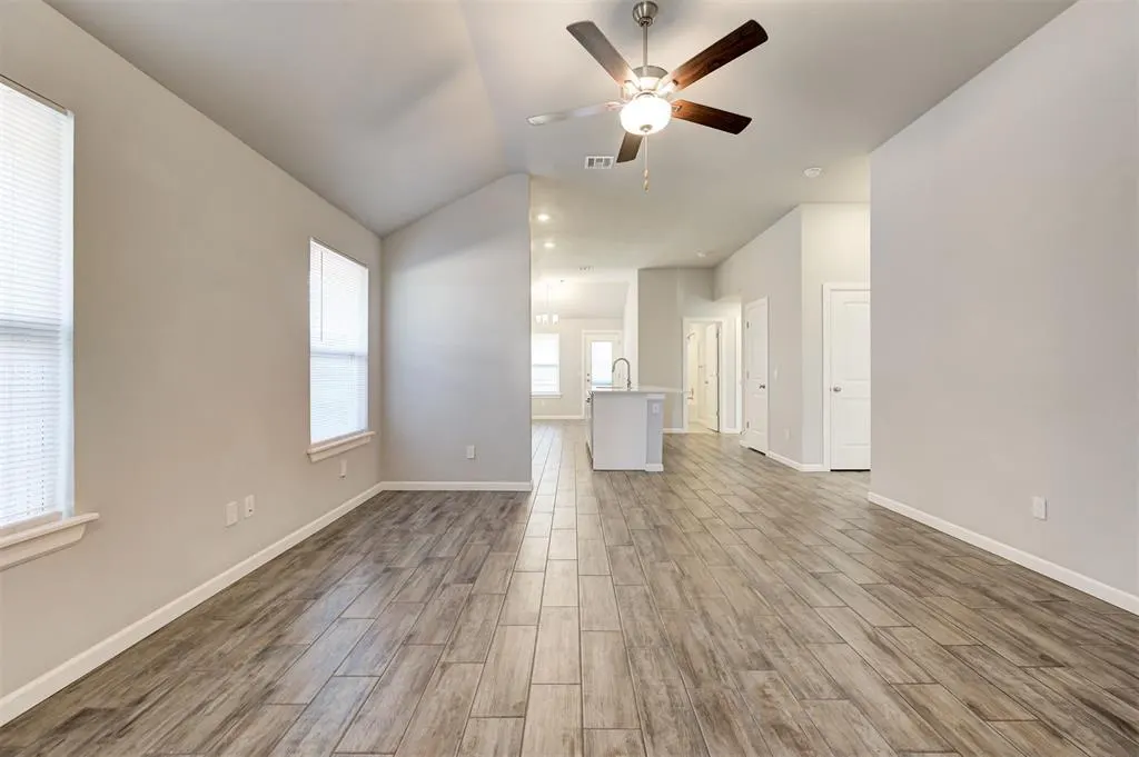 Photo 5 — 2617 NW 199th Street, Edmond, OK 73012