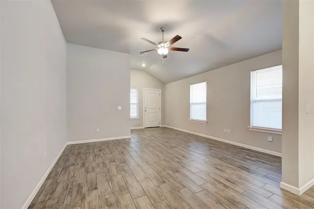 Photo 7 — 2617 NW 199th Street, Edmond, OK 73012