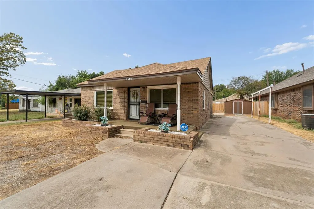 Photo 5 — 1143 NE Grand Boulevard, Oklahoma City, OK 73117