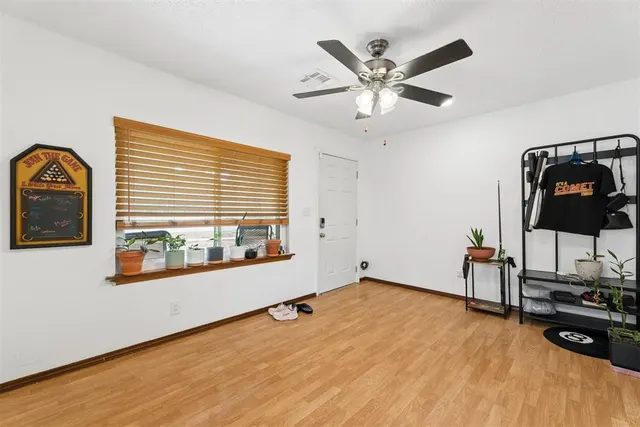 Photo 6 — 1143 NE Grand Boulevard, Oklahoma City, OK 73117