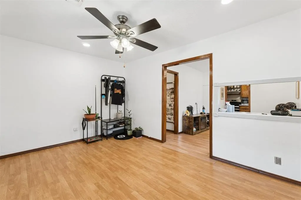 Photo 7 — 1143 NE Grand Boulevard, Oklahoma City, OK 73117