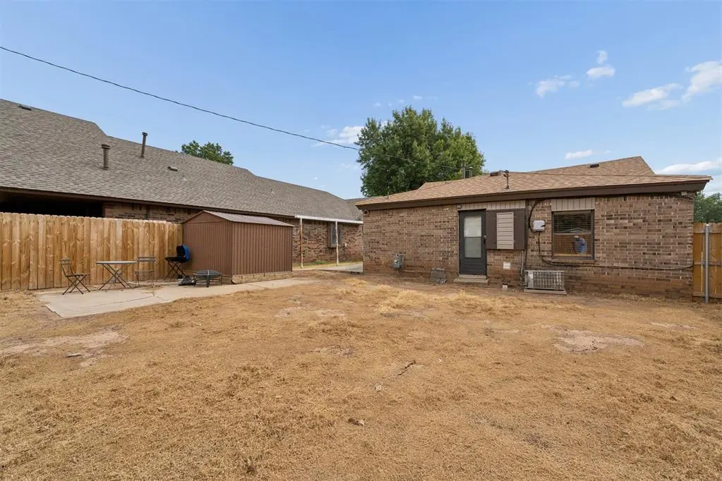 Photo 30 — 1143 NE Grand Boulevard, Oklahoma City, OK 73117