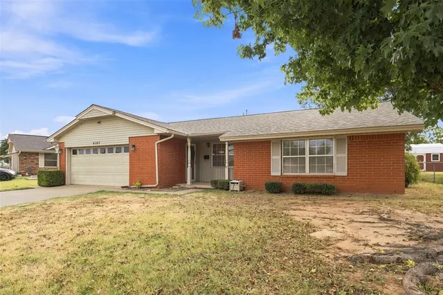 Photo 2 — 4107 N Chapman, Shawnee, OK 74804